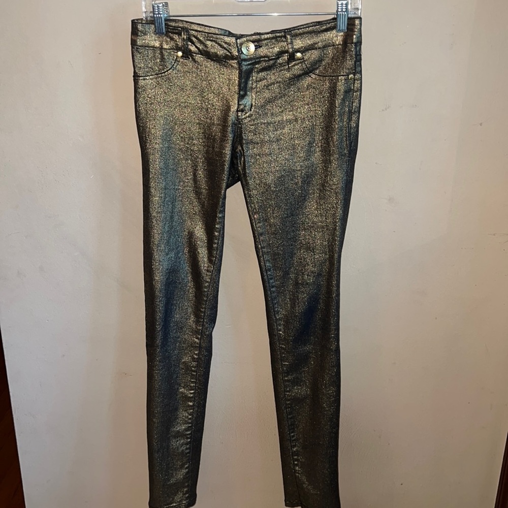 XOXO- gold stretch denim jean 3/4
